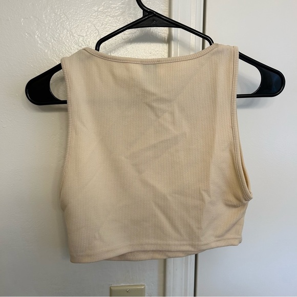 Princess Polly Cropped Ribbed Halter Tank Top Cream Sleeveless Size 6 - Picture 5 of 5